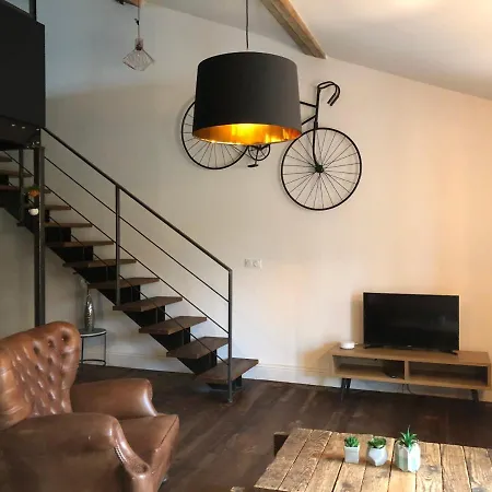 Le Logis D'augustin Hotel *