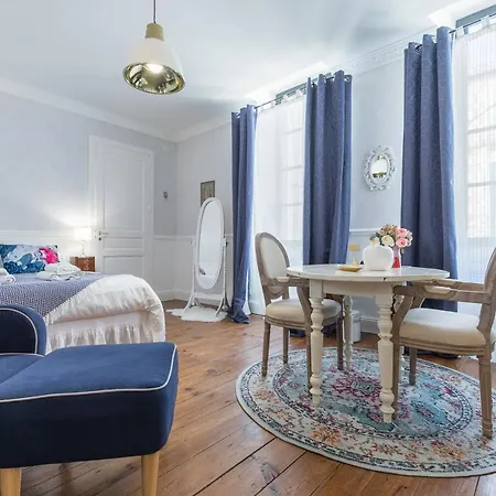 Le Logis D'augustin Hotel Mont-de-Marsan