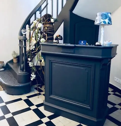 Hotel Le Logis D'augustin *