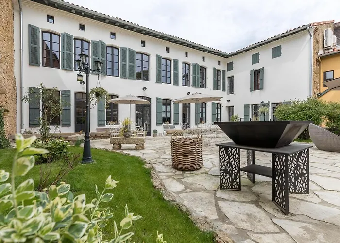 Le Logis D'augustin Hotel