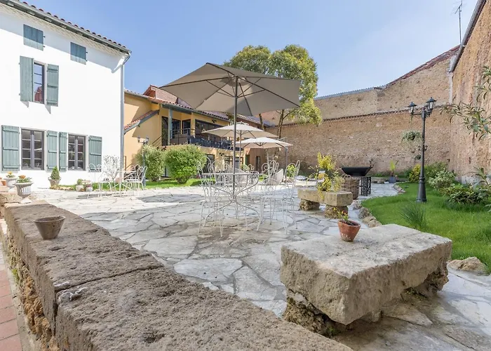 Hotel Le Logis D'augustin